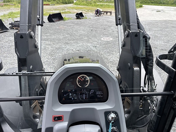 Valtra G135 2021, kr 999 000,-
