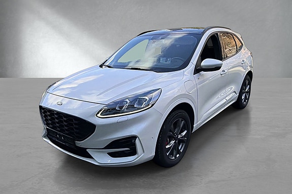 Ford Kuga 2 of 5