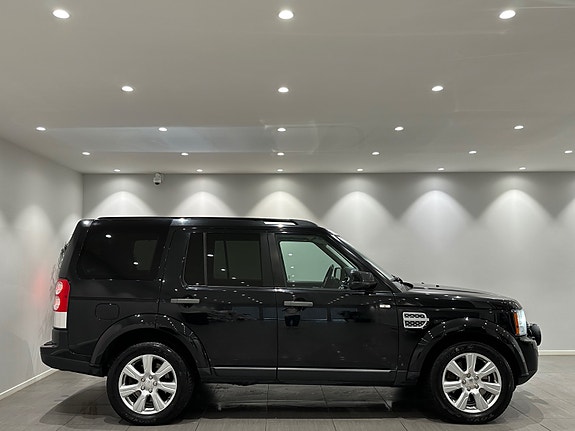 Land Rover Discovery 2 of 30