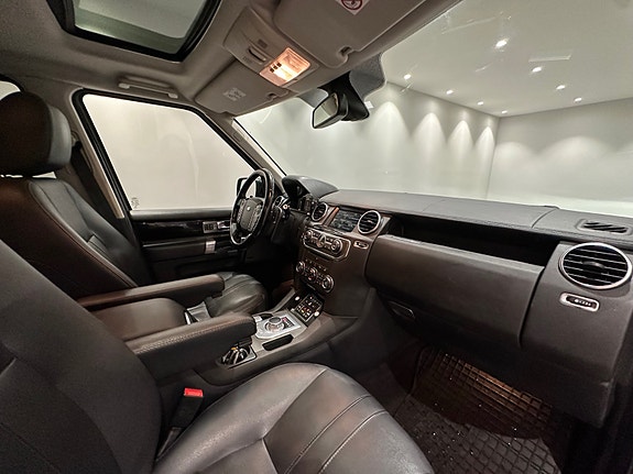 Land Rover Discovery 27 of 30
