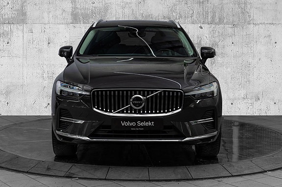 Volvo XC60 4 of 5