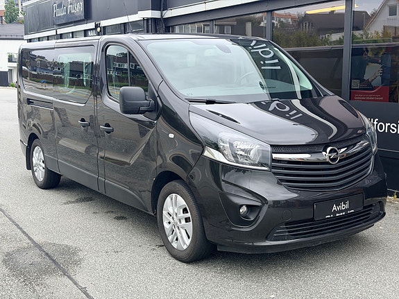 Opel Vivaro 5 of 5
