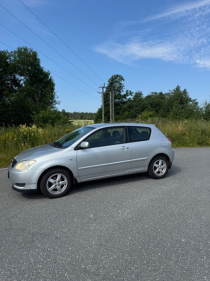 Toyota Corolla 7 of 22
