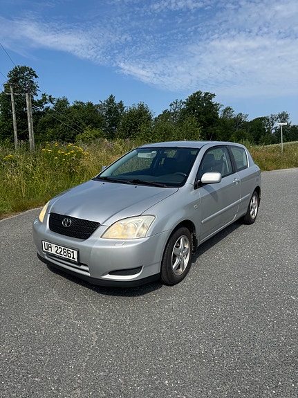 Toyota Corolla 9 of 22