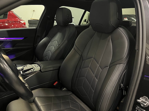 BMW i5 17 of 30