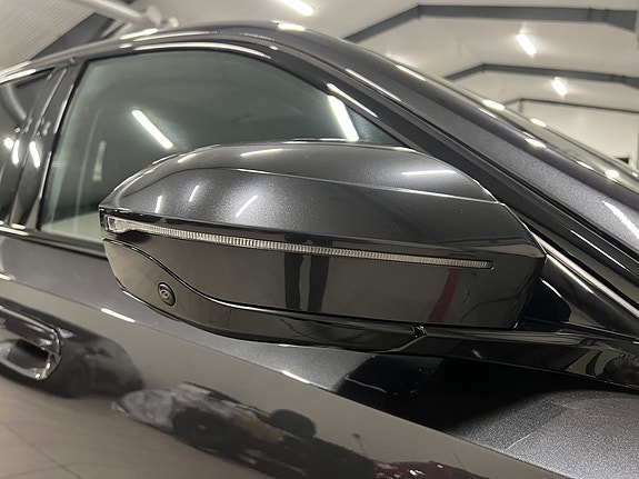 BMW i5 14 of 30