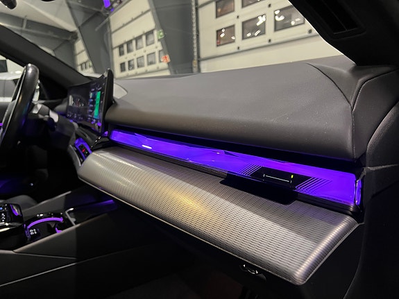 BMW i5 25 of 30