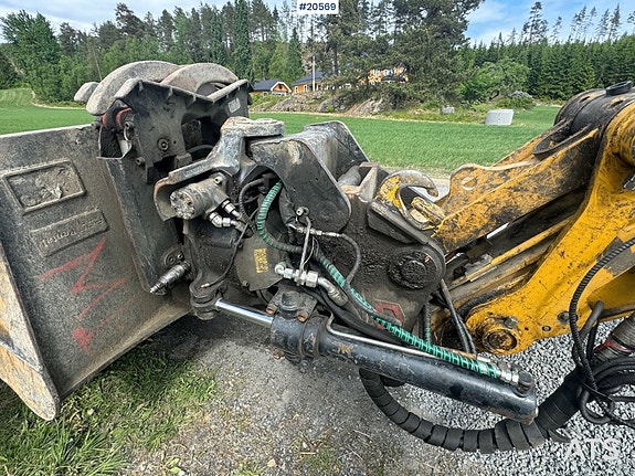 Caterpillar 315 Gravemaskin m/ tilt og 2 skuffer 22 of 30