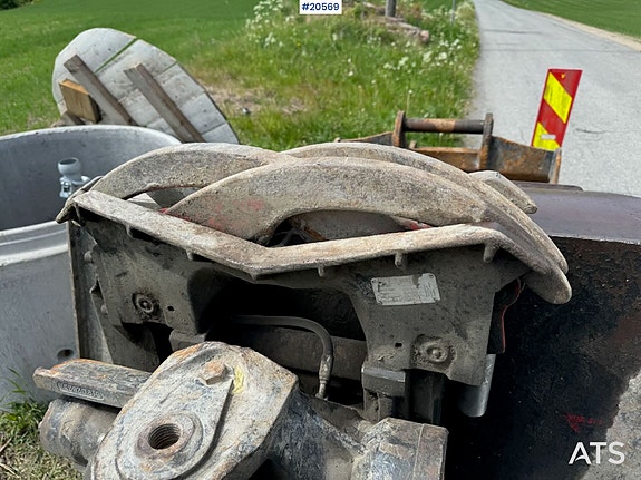 Caterpillar 315 Gravemaskin m/ tilt og 2 skuffer 21 of 30