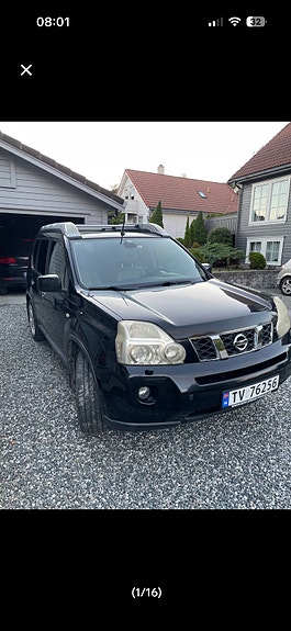 Nissan X-Trail 2 of 5