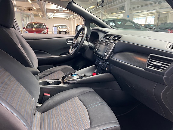 Nissan Leaf 20 of 20