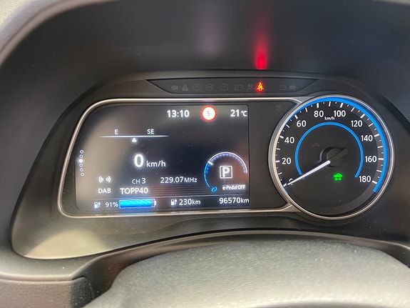 Nissan Leaf 10 of 20