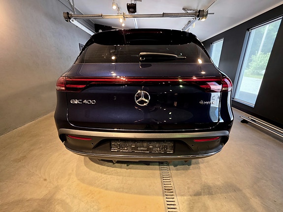 Mercedes-Benz EQC400 5 of 5