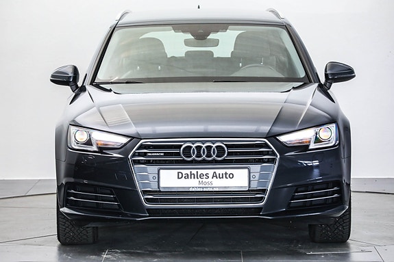 Audi A4 4 of 5