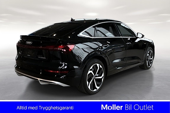 Audi e-tron Sportback 5 of 5