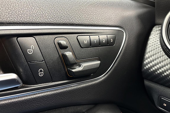 Mercedes-Benz A180 12 of 17