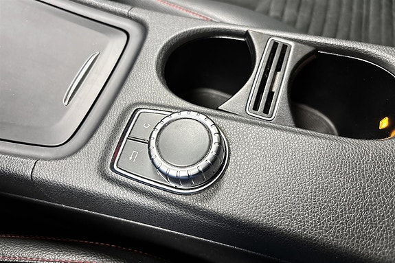 Mercedes-Benz A180 17 of 17