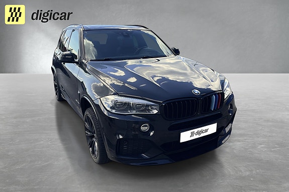 BMW X5 4 of 5
