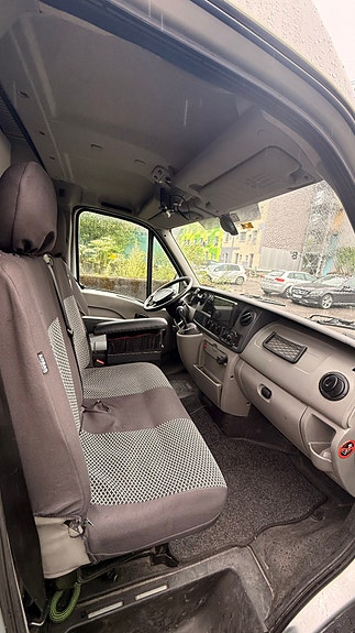 Renault Master 29 of 30