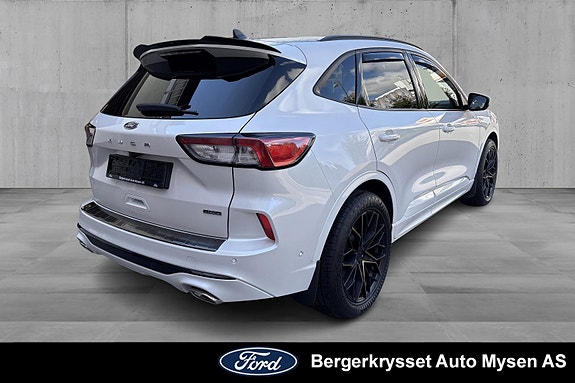 Ford Kuga 3 of 5