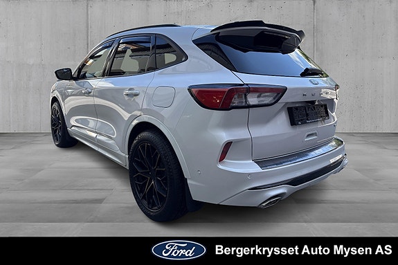 Ford Kuga 4 of 5