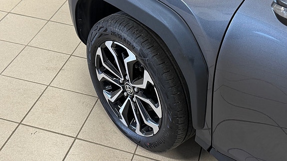 Toyota Yaris Cross 3 of 5