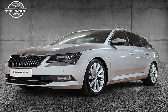 Skoda Superb 2 of 5
