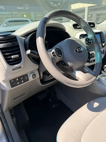 Kia Soul 3 of 5