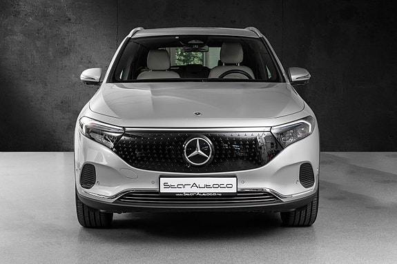 Mercedes-Benz EQA300 3 of 5