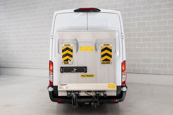 Ford Transit 7 of 26
