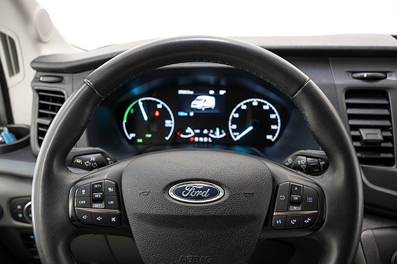 Ford Transit 15 of 26