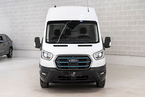 Ford Transit 3 of 26
