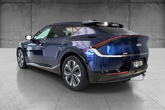 Kia EV6 4 of 5