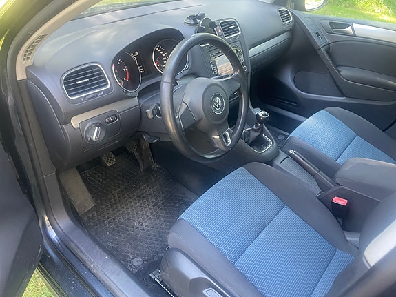 Volkswagen Golf VI 9 of 25