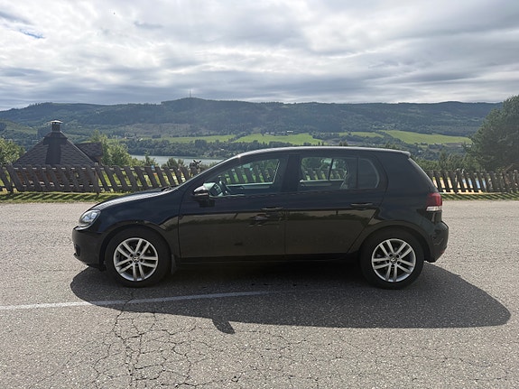 Volkswagen Golf VI 4 of 16