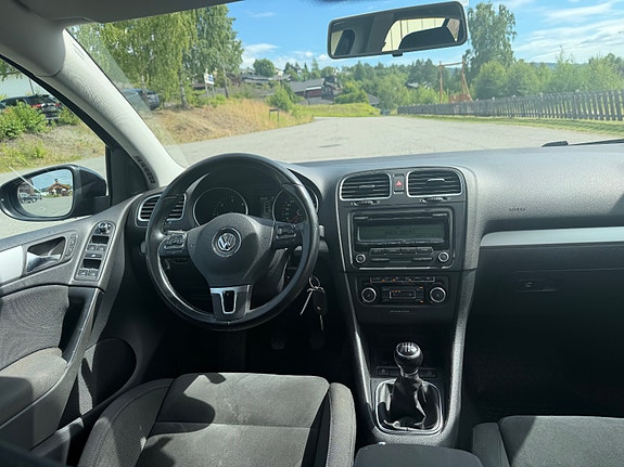 Volkswagen Golf VI 13 of 16