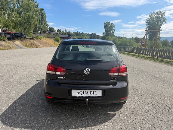 Volkswagen Golf VI 8 of 16