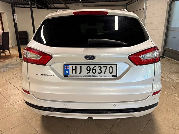 Ford Mondeo 4 of 5