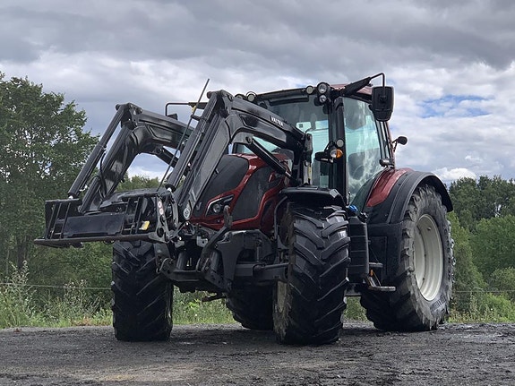 Valtra N 174d q5 laster 24 of 27
