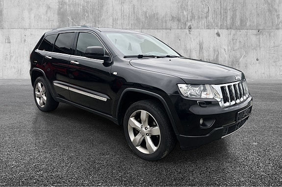 Jeep Grand Cherokee 2 of 5