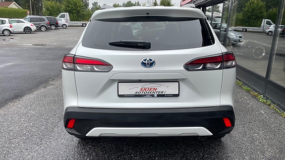 Toyota Corolla 7 of 18