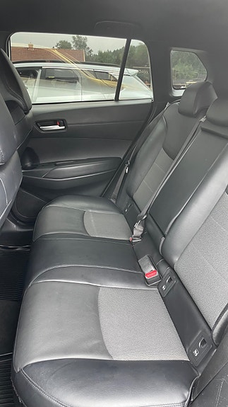 Toyota Corolla 17 of 18