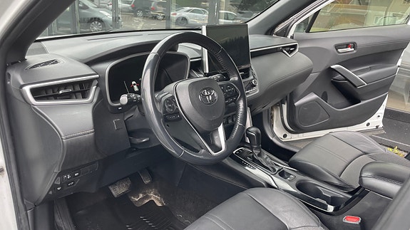 Toyota Corolla 12 of 18