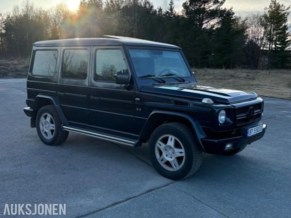 Mercedes-Benz Geländewagen 4 of 5