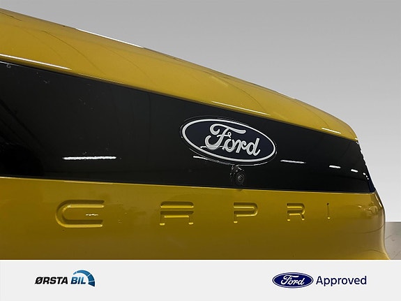 Ford Capri 2 of 5