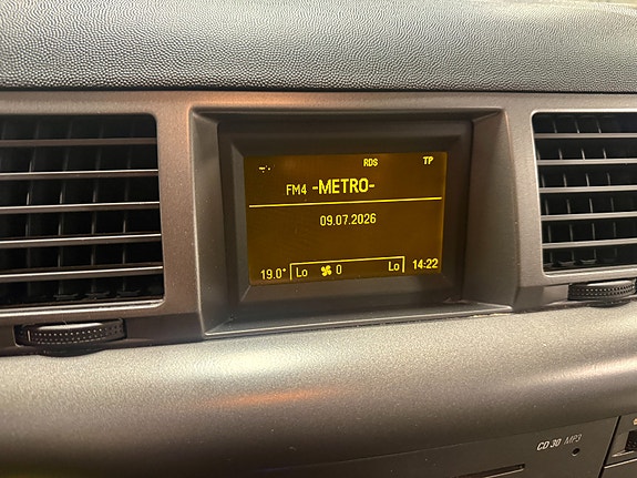 Opel Vectra 17 of 30
