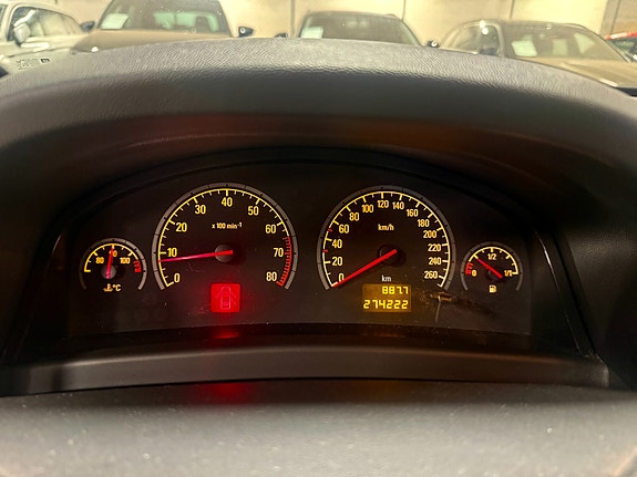 Opel Vectra 23 of 30