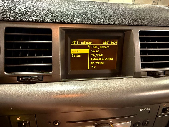 Opel Vectra 18 of 30