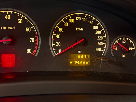 Opel Vectra 24 of 30