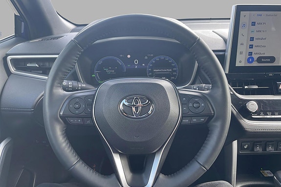 Toyota Corolla Cross 9 of 20